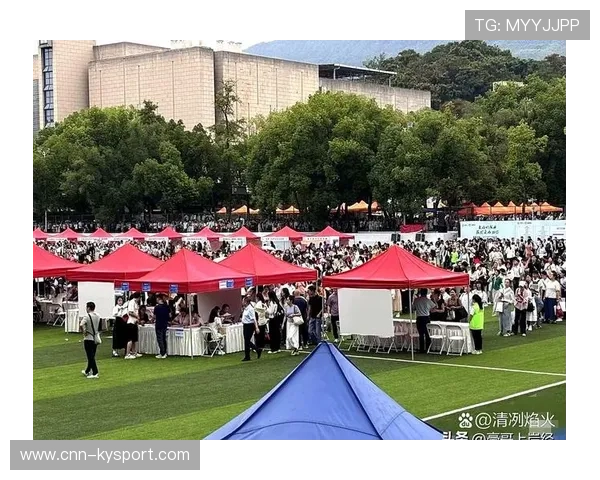 成都西南大学招聘考生奔跑进场，网友热议，西南大学招聘公告