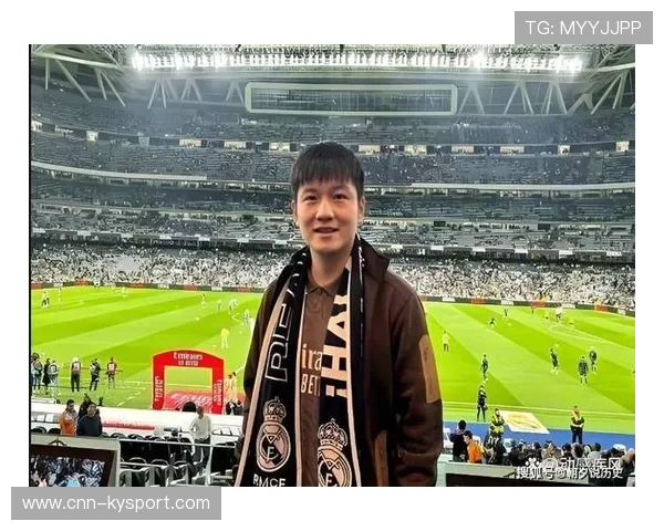 樊振东英超现场看球发文引热议，粉丝点赞不断，樊振东vs侯英超比赛